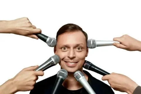 Виктор Комаров